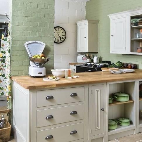 Handcrafted elegance meets functionality with our Harvest solid wood kitchen range 🌿 Choose from a...