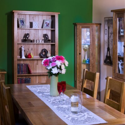 Riad Oak Dining & Living