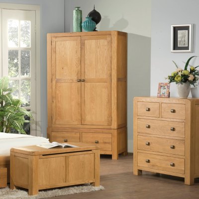 Avon Oak Bedroom