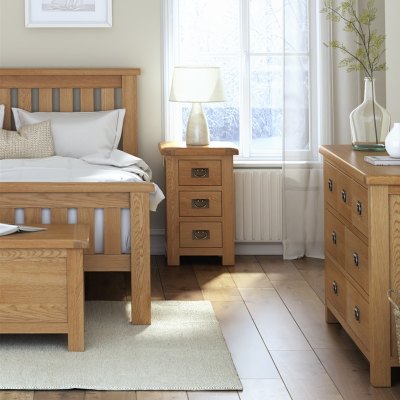 Countryside Oak Bedroom