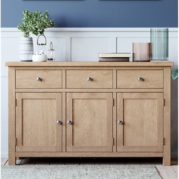 Bristol Bristol Oak 3 Door Sideboard