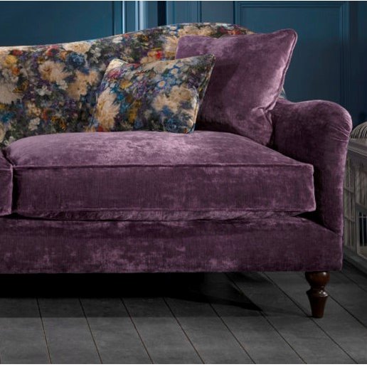 Spink & Edgar Spink & Edgar Tiffany Velvet Petit Sofa