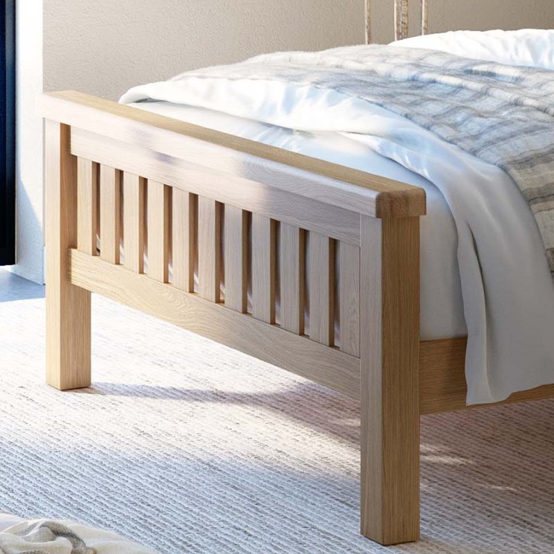 Wellington Oak 4'6 Bed Frame