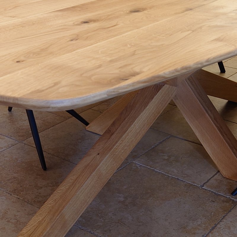 Old Creamery Specials Eva Oval Dining Table