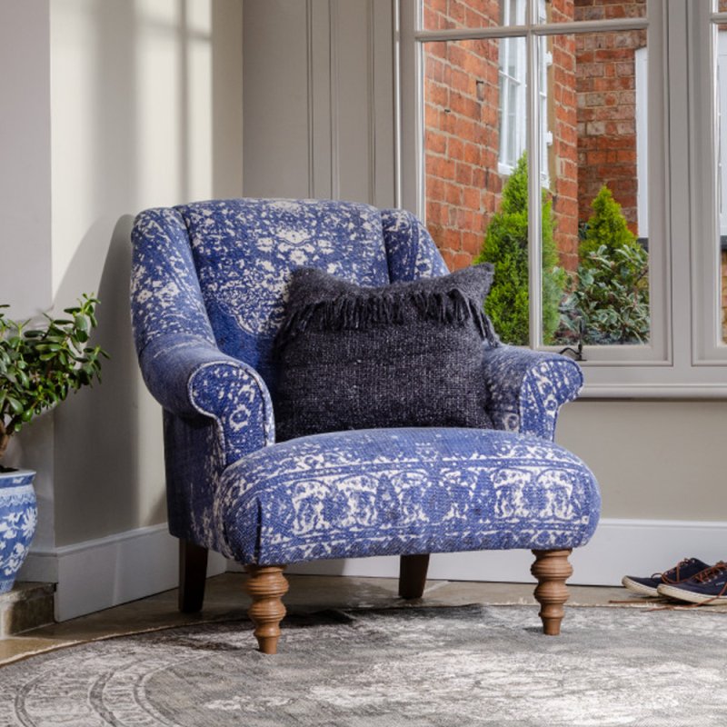 Tetrad Jacaranda Curved Plain Top Stool