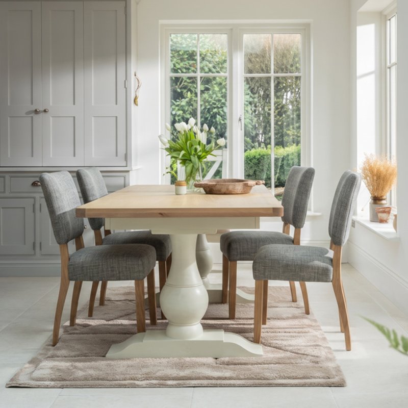 Amberley 130-180cm Extending Dining Table