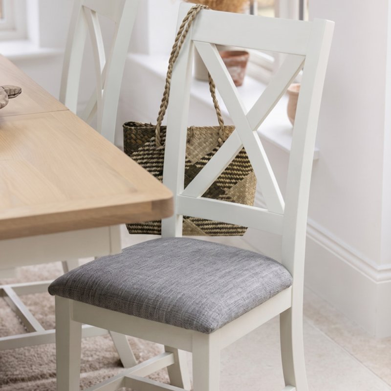 Amberley 160-200cm Extending Dining Table