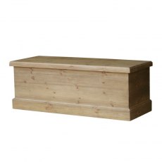 Woodies Pine 48" Blanket Box