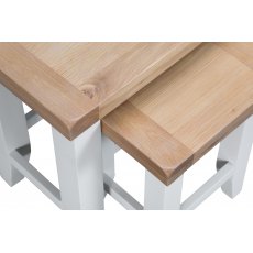 Newlyn Nest of 2 Tables (White Finish)