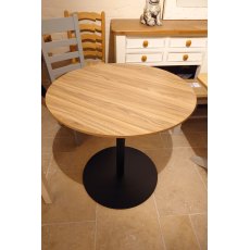 Clearance New York 80cm round Table