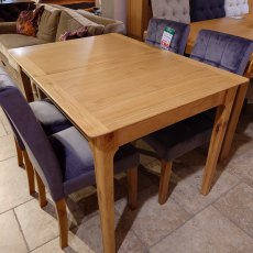 Clearance Borg 1.2m Extending Dining Table