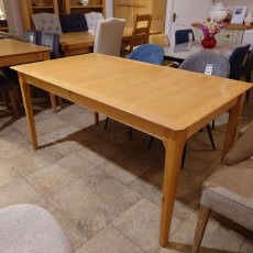 Clearance Borg 1.6m Extending Dining Table
