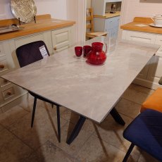 Clearance Salerno 170-220cm Extending Dining Table