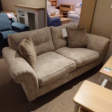 Clearance Parker Knoll Evesham Large 2 Seater Sofa Clearance Parker Knoll Evesham Large 2 Seater Sofa