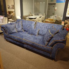 Clearance Duresta Yale Grand Sofa Clearance Duresta Yale Grand Sofa