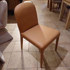Clearance Quake Dining Chair (Camel)