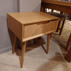 Clearance Mezzo Lamp Table