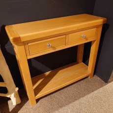 Clearance Wellington Oak Console Table Clearance Wellington Oak Console Table