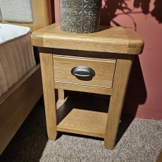 Clearance Woodvale 1 Drawer Bedside Clearance Woodvale 1 Drawer Bedside