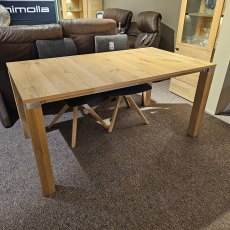 Clearance Venjakob Multiflex 160-260cm Extending Table Clearance Venjakob Multiflex 160-260cm Extending Table