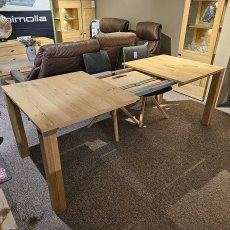 Clearance Venjakob Multiflex 160-260cm Extending Table Clearance Venjakob Multiflex 160-260cm Extending Table