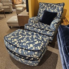 Clearance Duresta Lansdowne Armchair & Run-Up Clearance Duresta Lansdowne Armchair & Run-Up