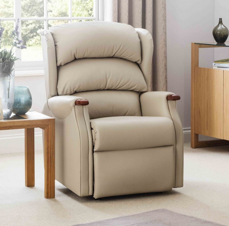 Celebrity Westbury Fixed Chair
