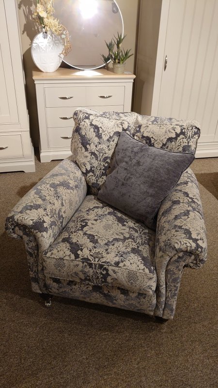 Duresta Belvedere Gents Chair