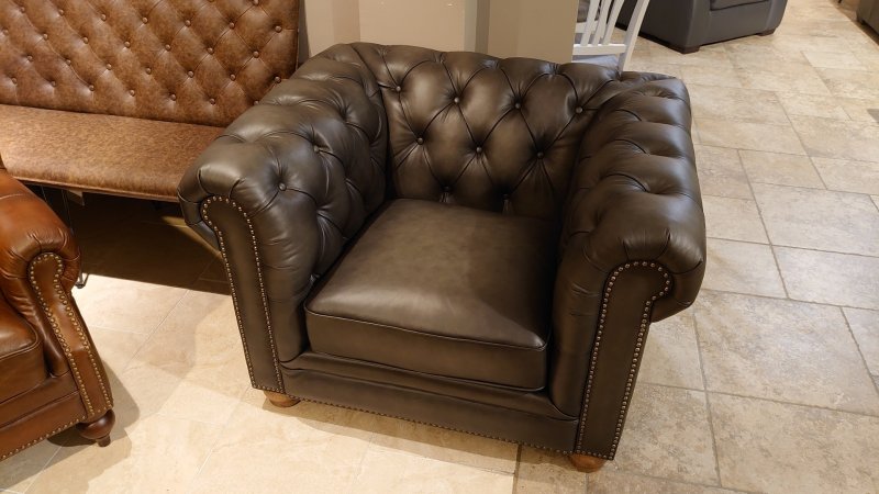 Clearance Oxford Club Chair