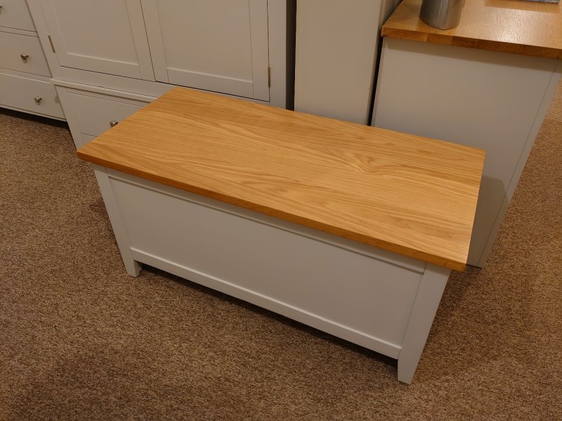 #Jersey Grey Blanket Box