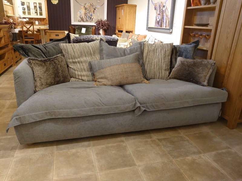 #Tetrad Amilie Midi Sofa