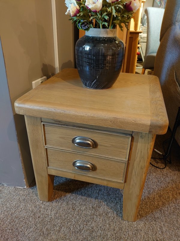 Clearance Bergen Lamp Table