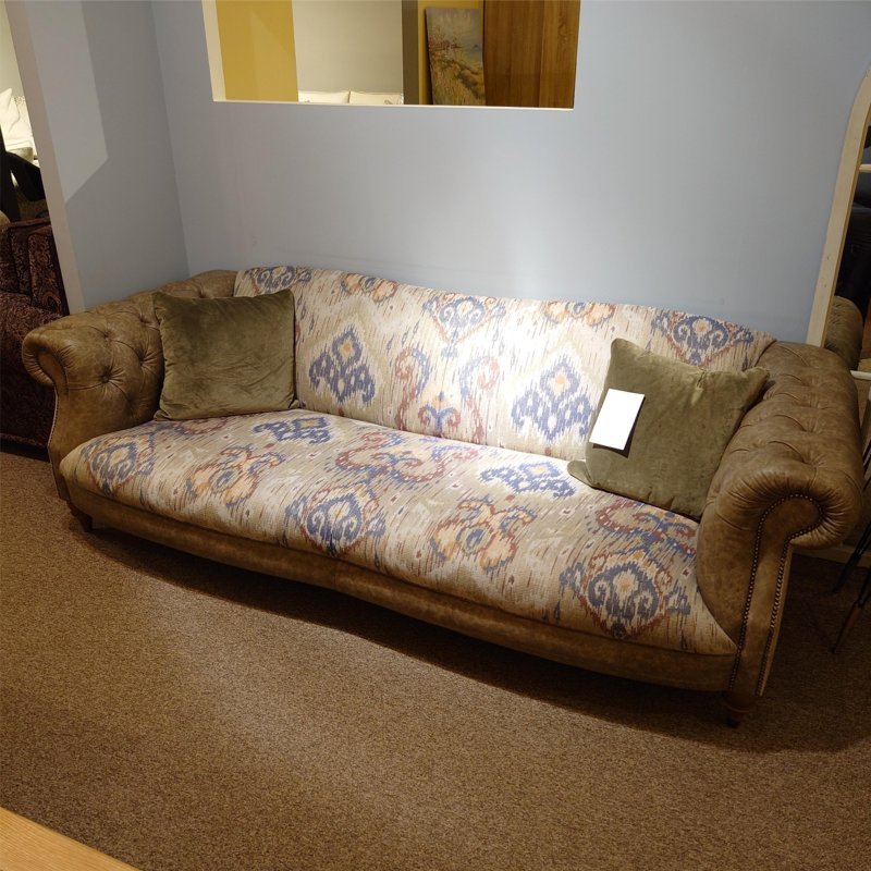 Clearance Izmir Sofa