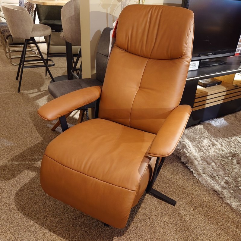 Clearance Himolla Louis  Medium Electric Recliner Chair