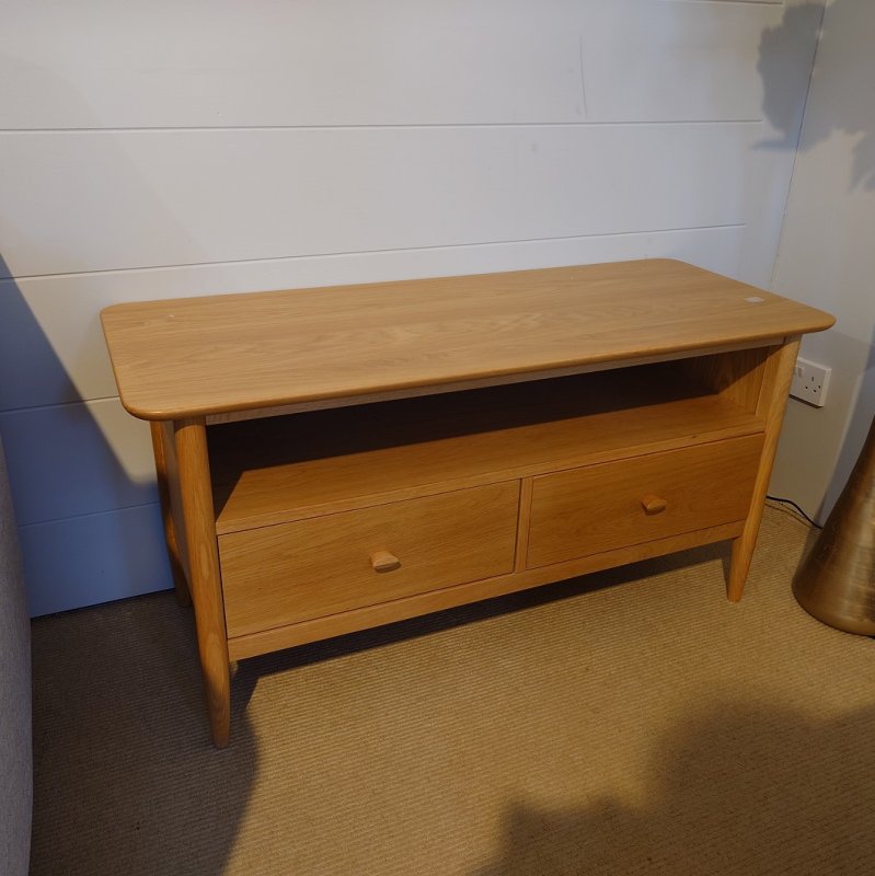 Clearance ercol Teramo Tv Unit