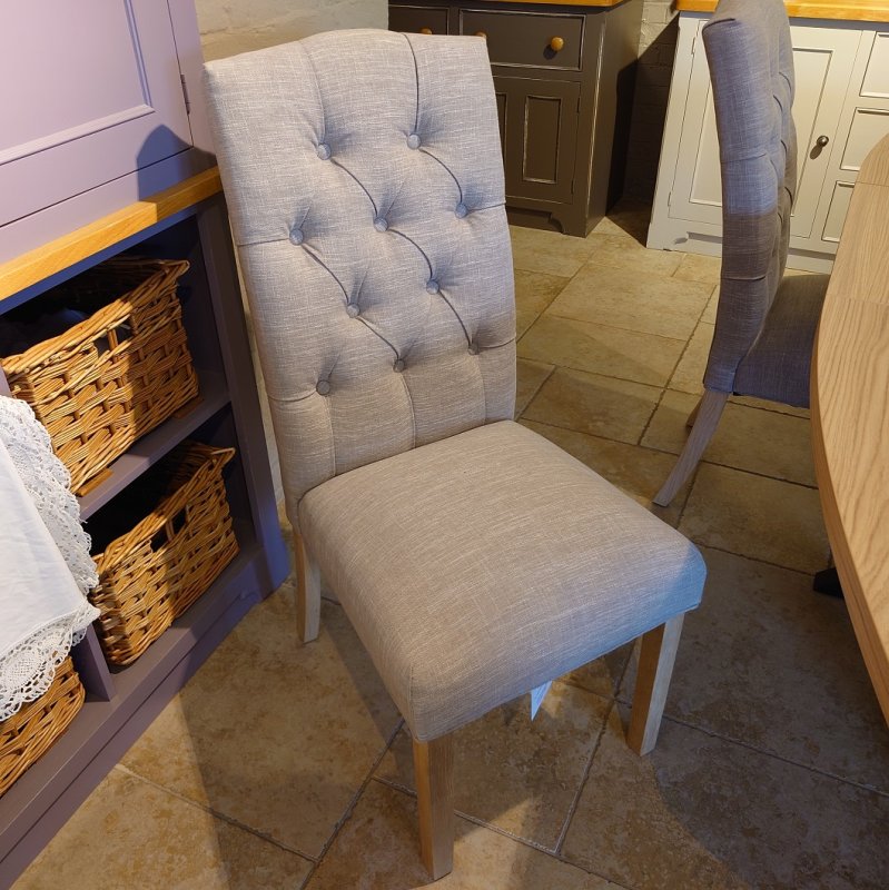 Clearance Wellington Button Back Dining Chair (Natural)