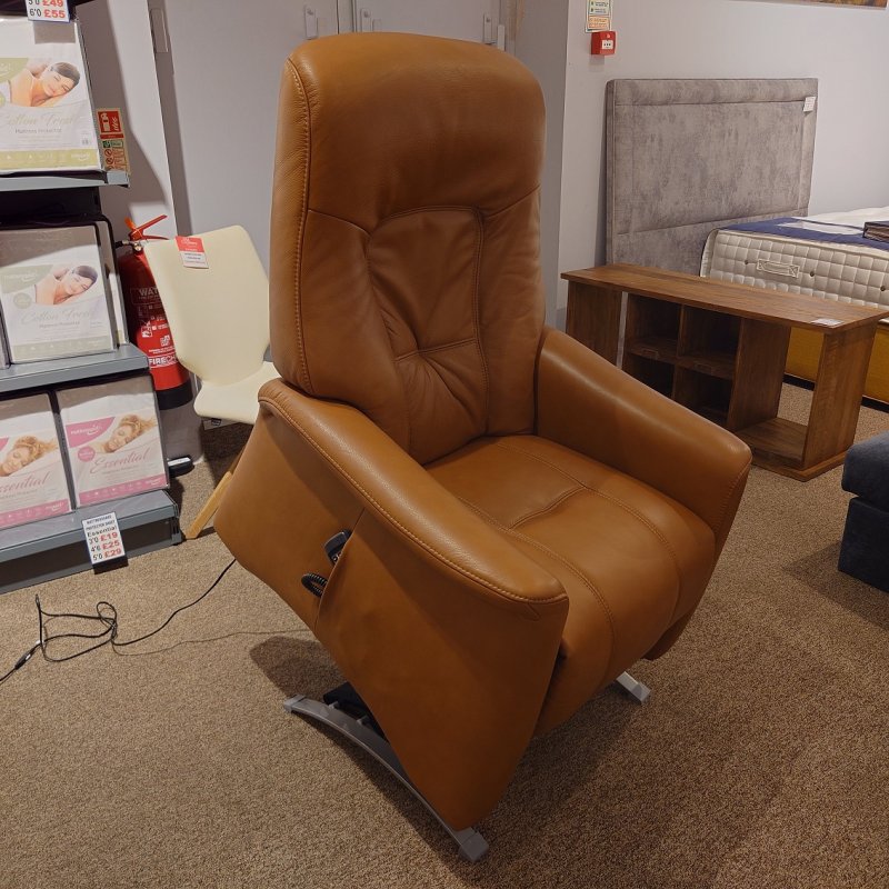 Clearance Himolla Themse Lift & Rise Chair (Leather)