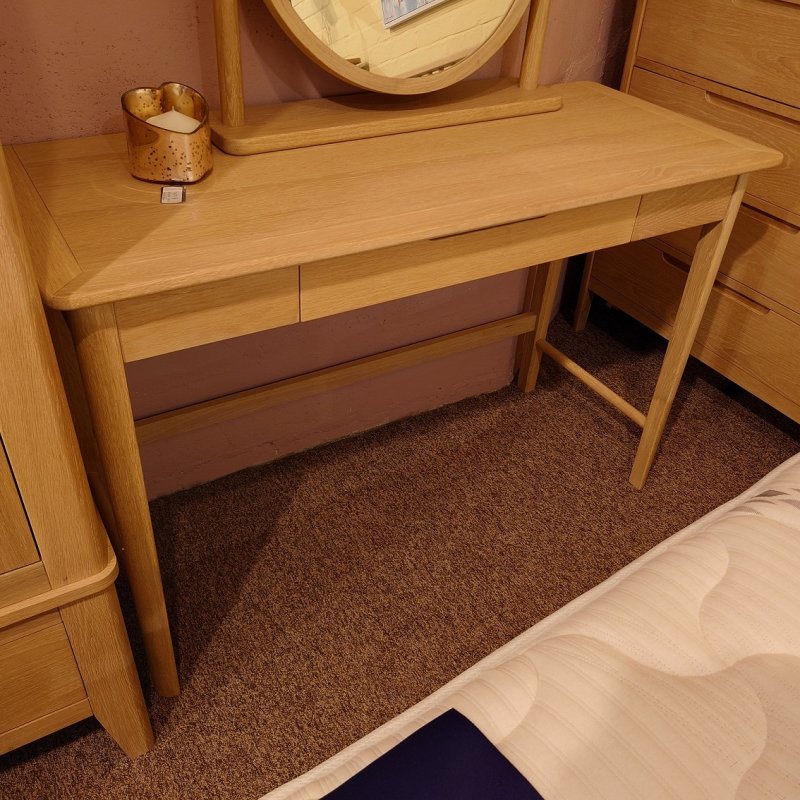 Clearance Tivoli Dressing Table