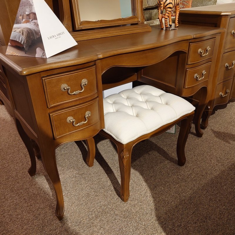 Clearance Laura Ashley Montpellier Dressing Table & Stool