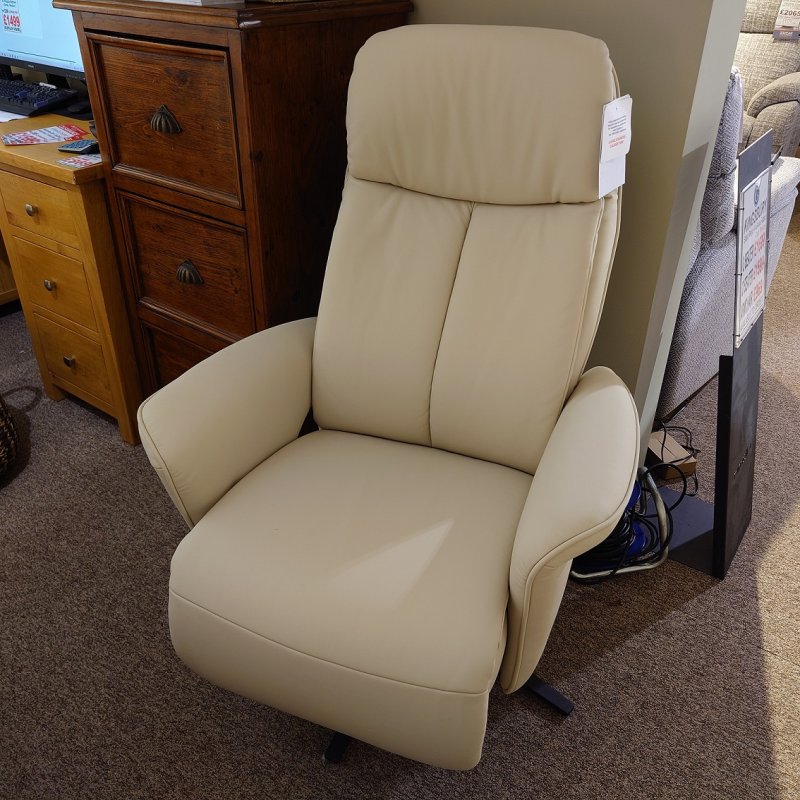 Clearance Himolla Astra Medium Maxi Recliner Chair
