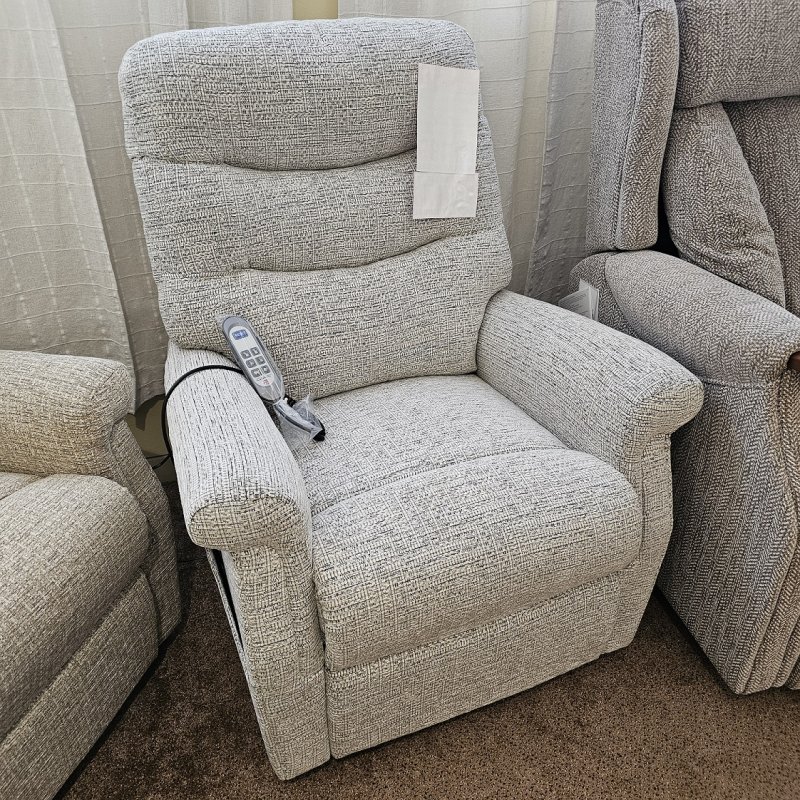 Clearance Celebrity Hollingwell Petite Cloud Zero Recliner Chair - Majestic Alpine