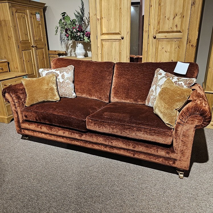 Clearance Cambridge Grand Sofa