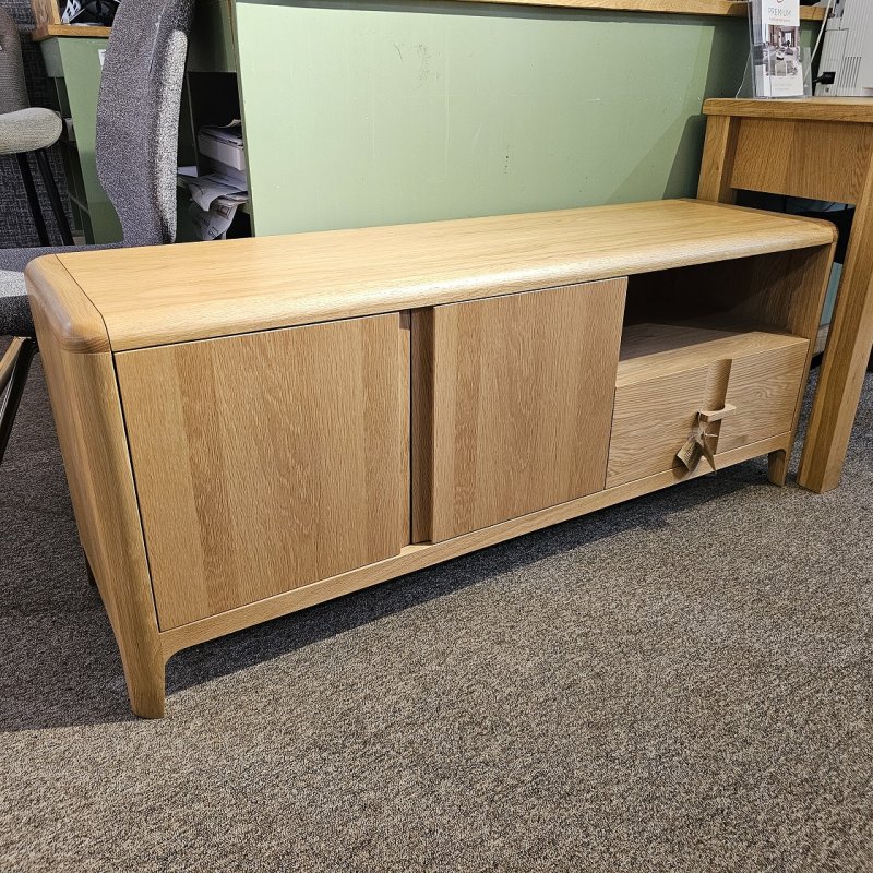 Clearance G Plan Maddison TV Unit